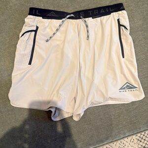 Nike Trail Men’s 7” Shorts